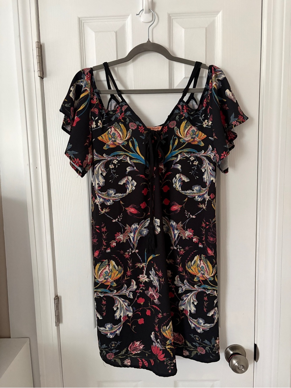 Flying Tomato Black Dress Size Small Cold Shoulder Flutter Sleeves